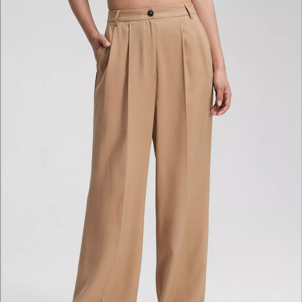 Calvin Klein Soft Twill Relaxed Pant